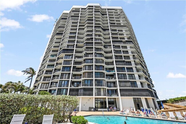 Building Photo - 9650 S Ocean Dr