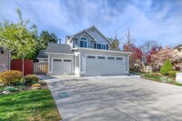 Building Photo - Gorgeous home in SE Boise's Barber Point