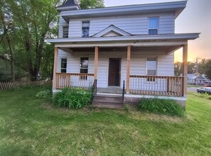 Building Photo - Wiebe - Third