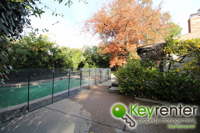 Building Photo - 4741 Foster Way