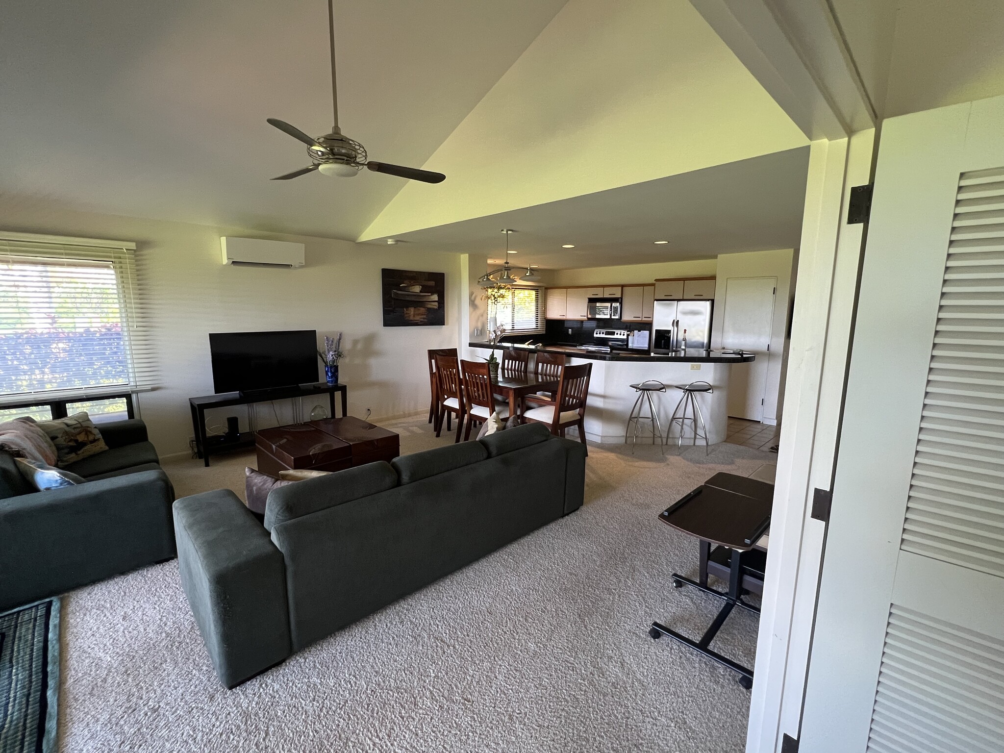 Building Photo - 50 Puu Anoano St