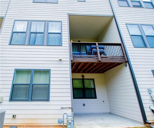 Building Photo - 1130 Provence Ln