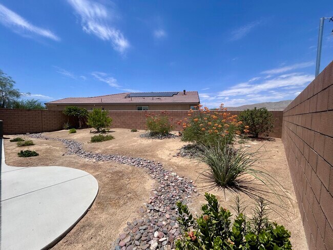 Building Photo - 40082 Catania Ct