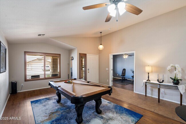 Building Photo - 42187 W Chisholm Dr