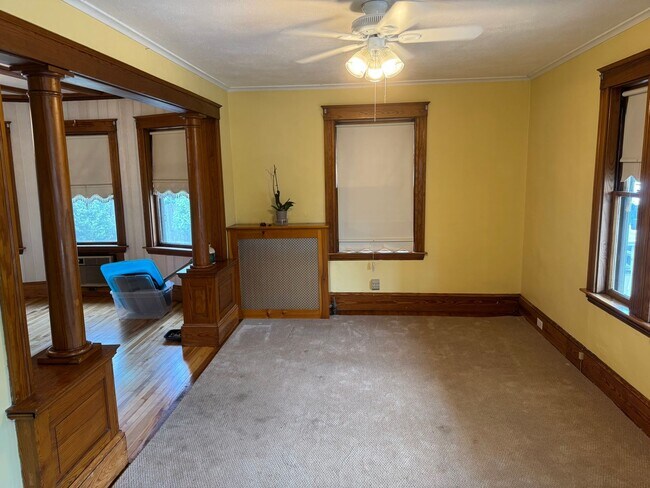 Building Photo - 7-9 Lamoille Ave