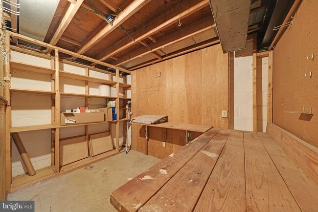 Building Photo - 8211 Orville St