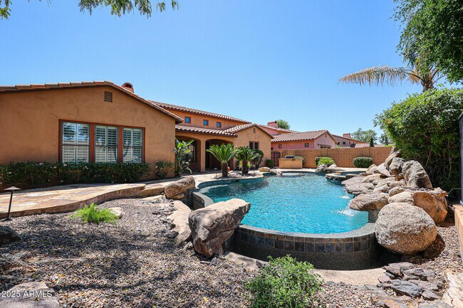 Building Photo - 17813 N 57th Pl