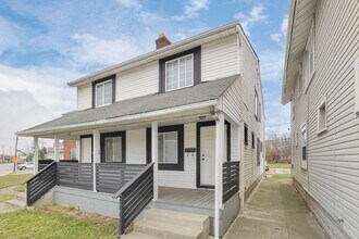 Building Photo - 1867-1869 Cleveland Ave