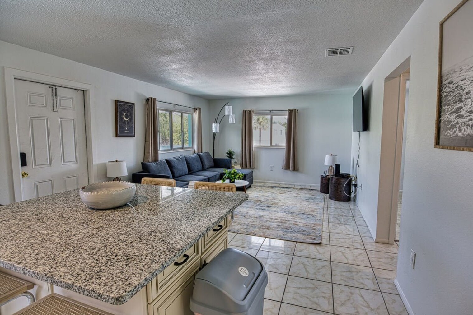 Building Photo - 505 Fillmore Ave