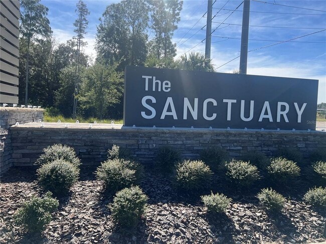 Building Photo - 2762 Raindrop Run St