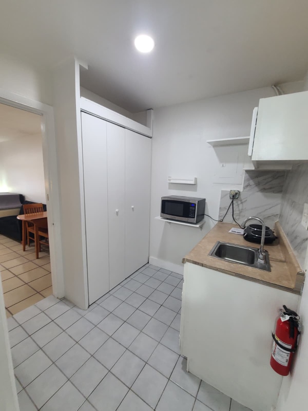 Building Photo - 8126 W 15th Ave