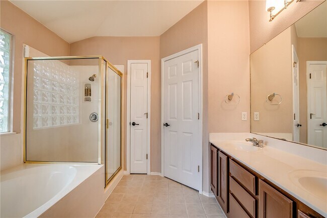 Building Photo - 10528 S Canoa Hills Trail