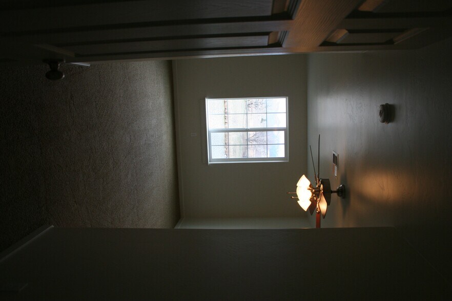 Building Photo - 29 Muskrat Dr