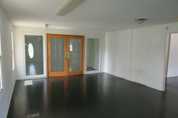 Building Photo - 544 N Hainesville Rd