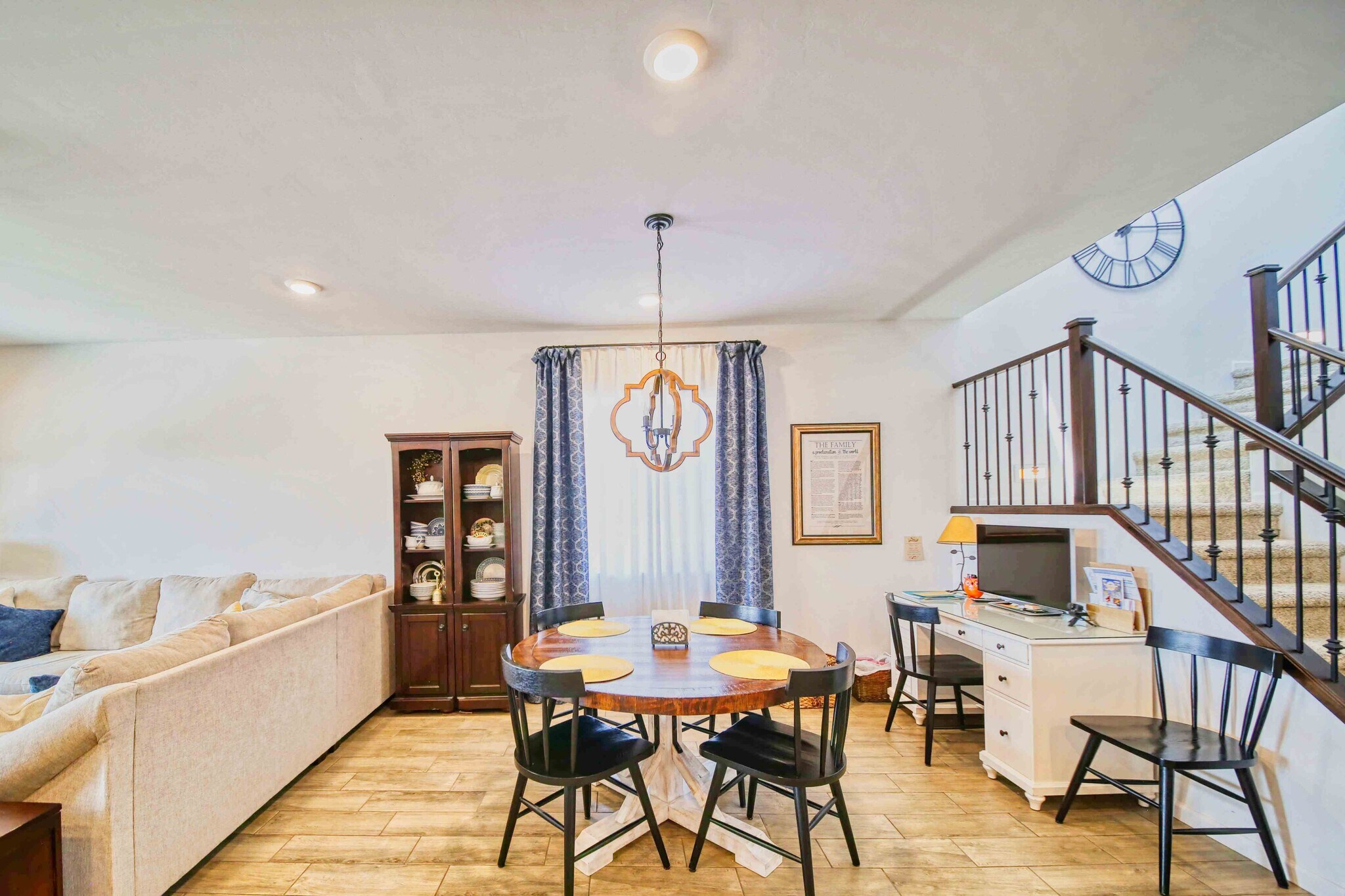 Building Photo - 7856 S Bonanza Park Dr
