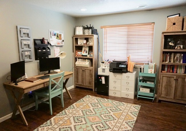 Building Photo - 3531 S Lower Fork Way