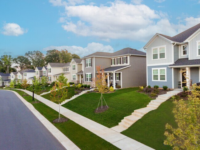 Building Photo - 2144 Laurel Village Circle