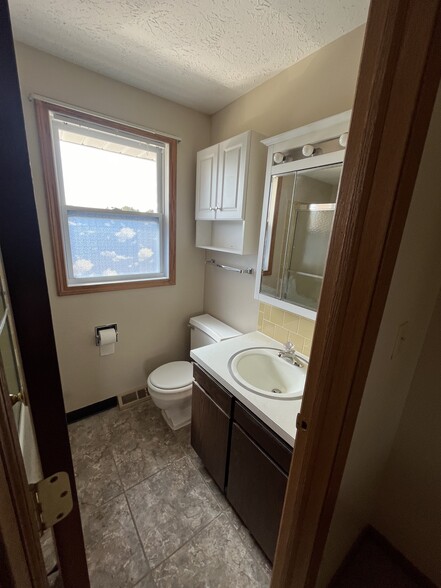 Building Photo - 1171 Yuma Cir NE