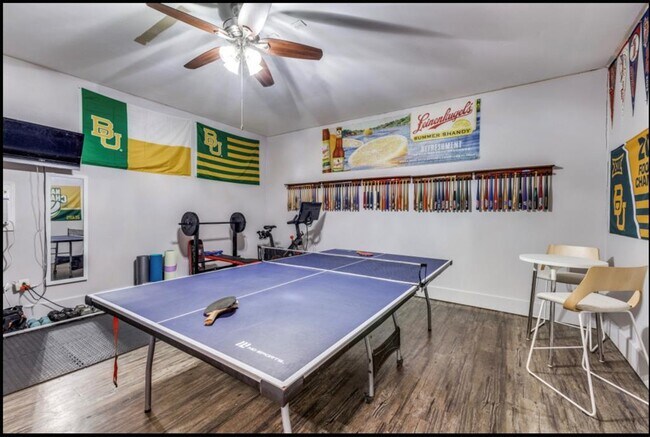 Building Photo - 13320 Gilwell Dr