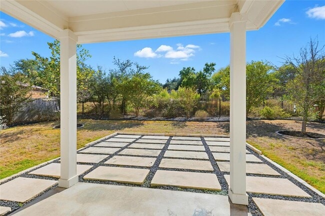 Building Photo - 5425 Texas Bluebell Dr