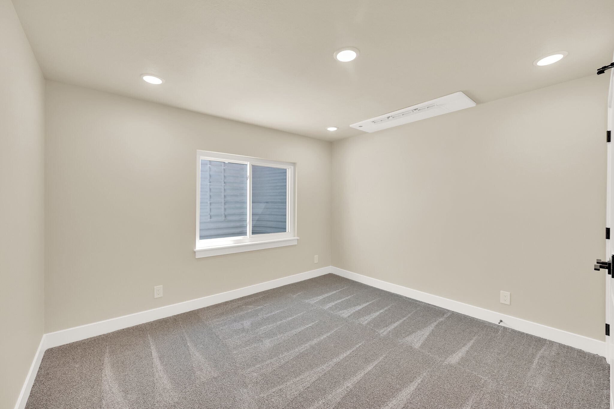 Building Photo - 4333 W Park Hollow Ln