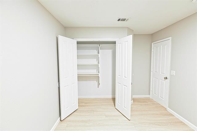 Building Photo - 1909 Morning Dove Dr