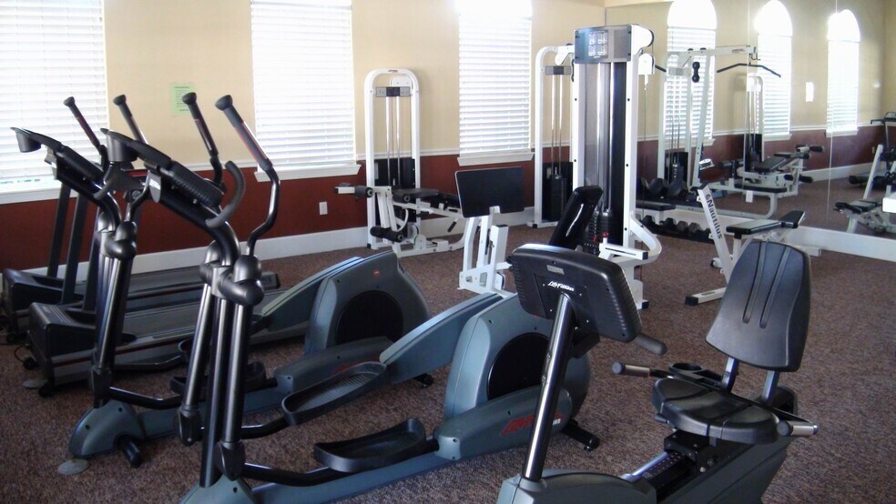 Building Photo - 15645 Ocean Walk Cir