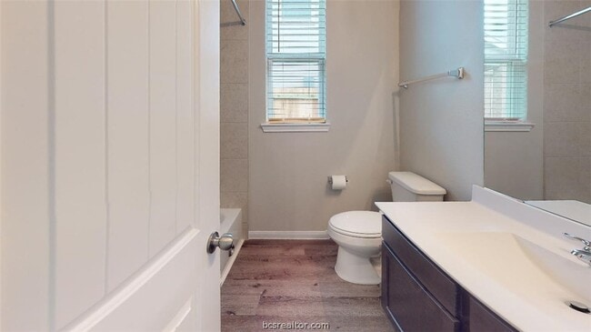 Building Photo - 5789 Cerrillos Dr