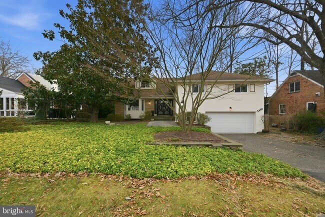 Building Photo - 5804 Lenox Rd