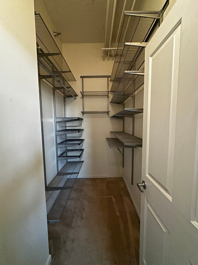 Building Photo - 1464 S Michigan Ave