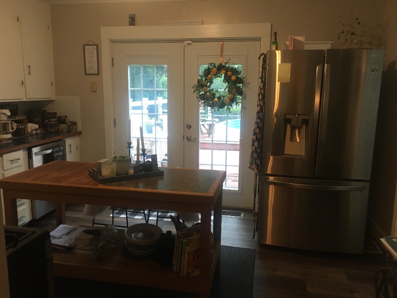 Building Photo - 4950 Elm St