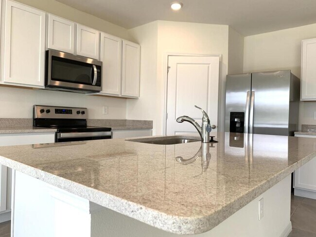 Building Photo - 17626 Canopy Pl