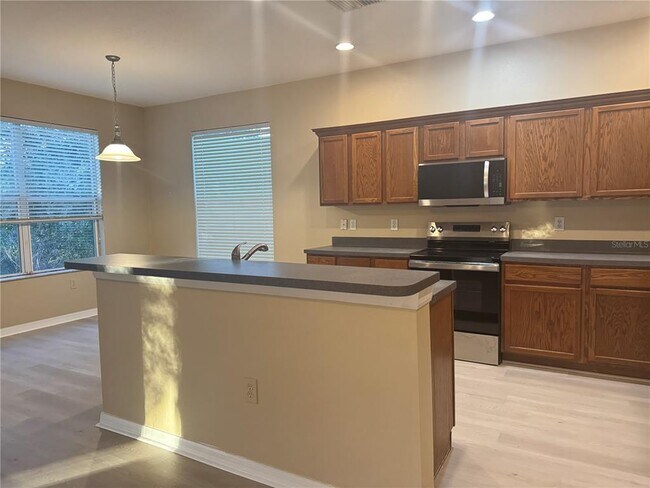 Building Photo - 8210 Whistling Pine Way