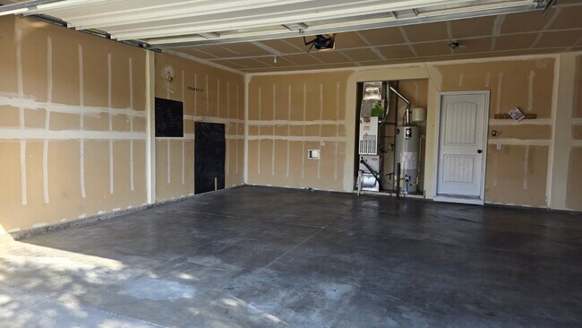 Building Photo - 4686 W Steeplechase Dr