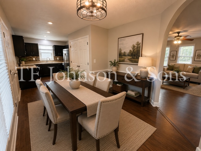 Building Photo - Charming One Level 3 Bedroom Home with Fenced Yard, Garage, and Deck