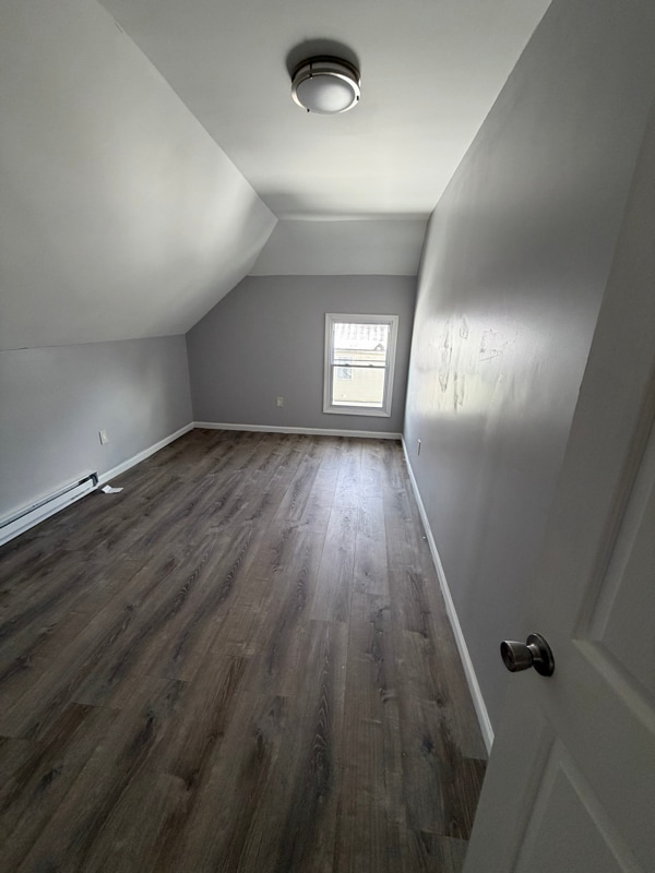 Building Photo - 61 Woodlawn St