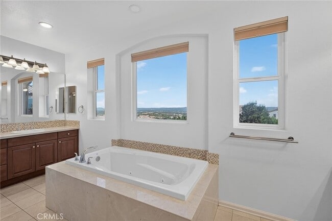 Building Photo - 11662 N Ricasoli Way