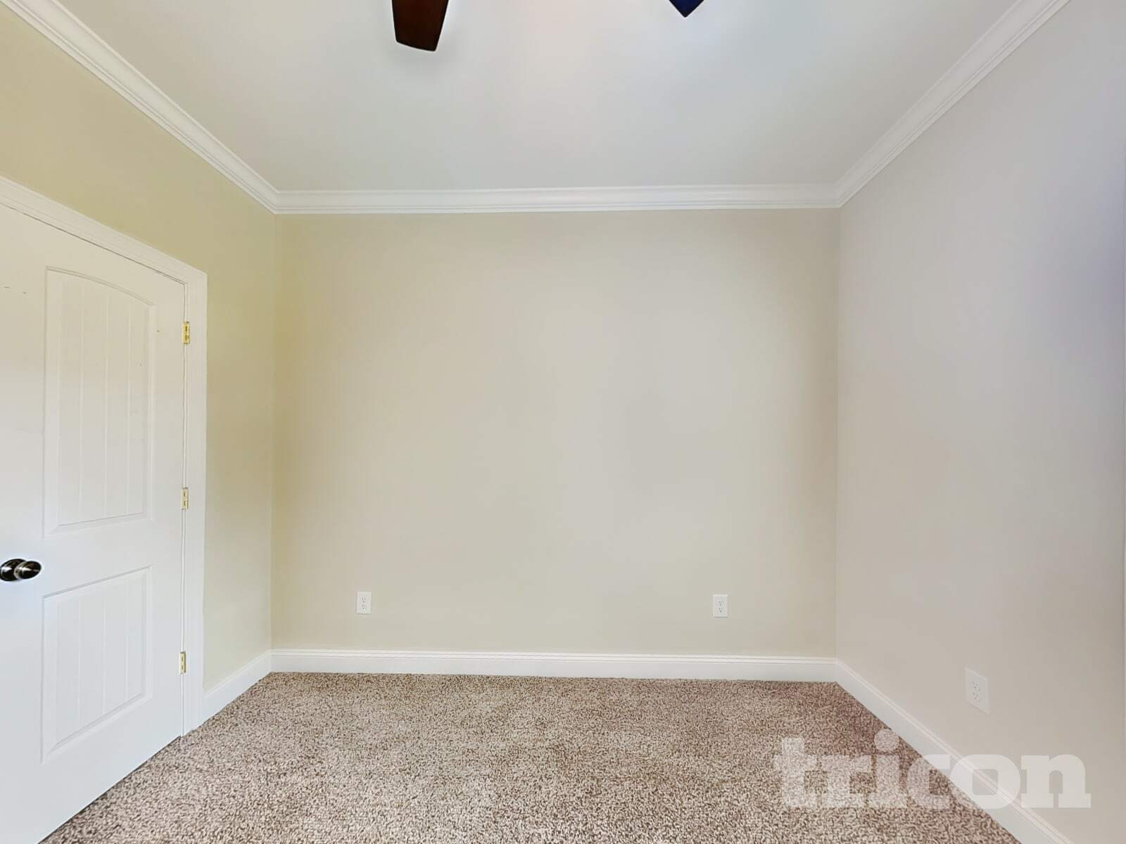 Building Photo - 210 Wildwood Loop