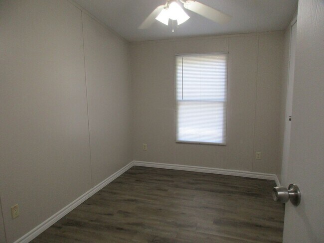 Building Photo - Hoover Valley 3/2 Home