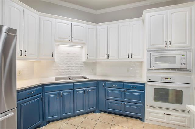 Building Photo - 12416 Water Oak Dr