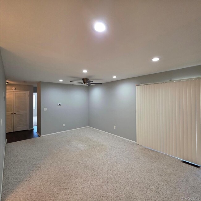 Building Photo - 80 New Holland Village