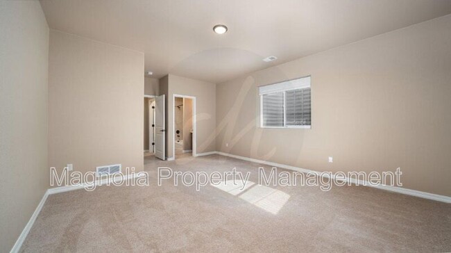 Building Photo - 9916 Wolf Lake Drive