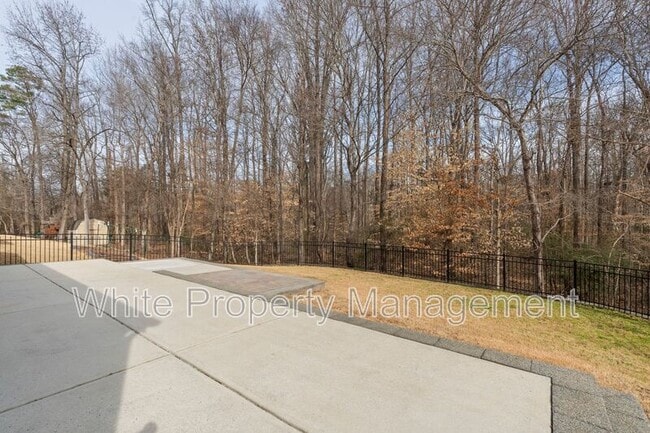 Building Photo - 10934 River Oaks Dr NW