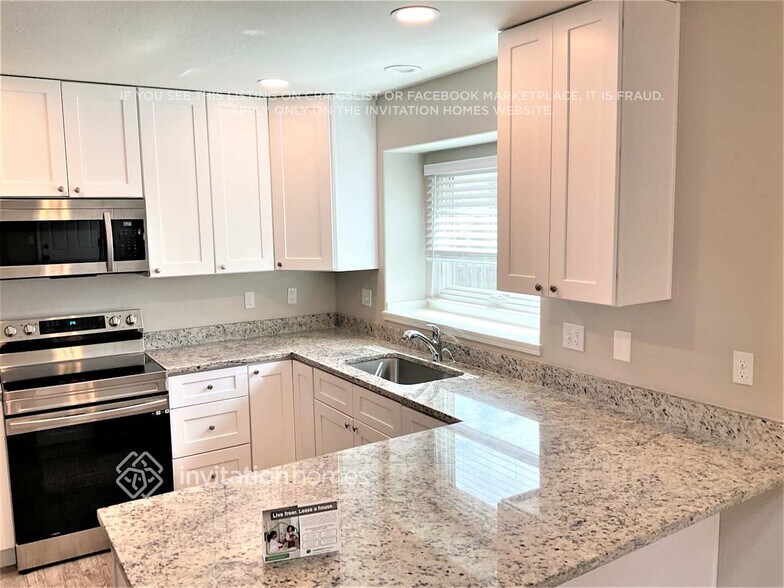 Building Photo - 5083 Hawk Springs Dr