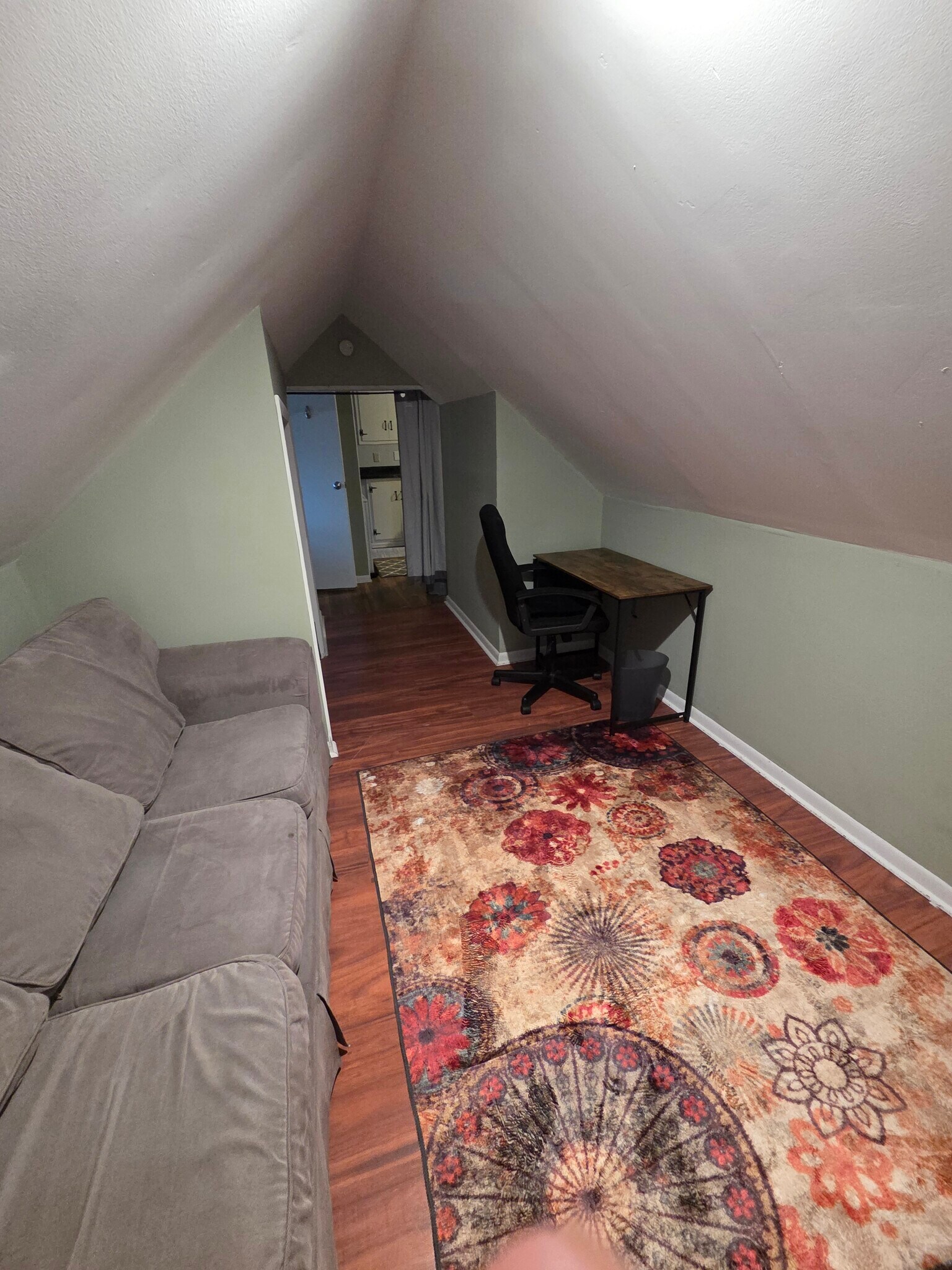 Building Photo - 335 Shakopee Ave E