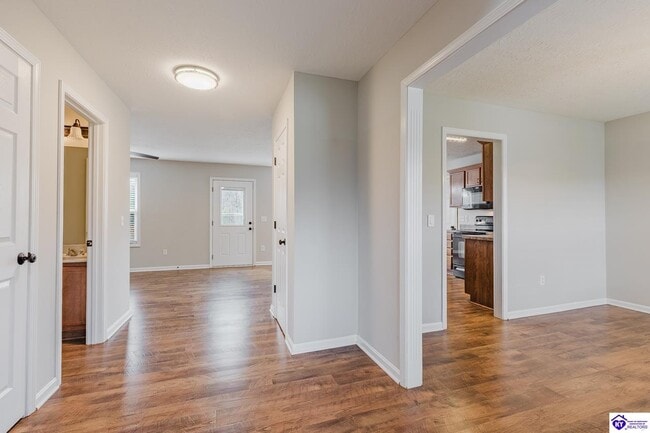 Building Photo - 212 Berkshire Ave