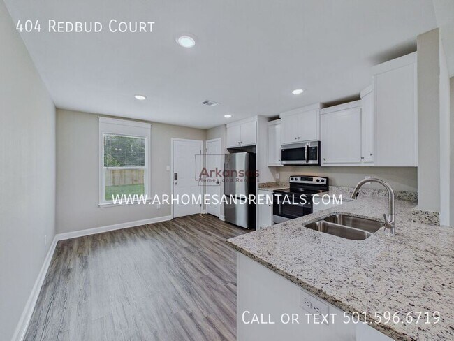 Building Photo - 404 Redbud Ct
