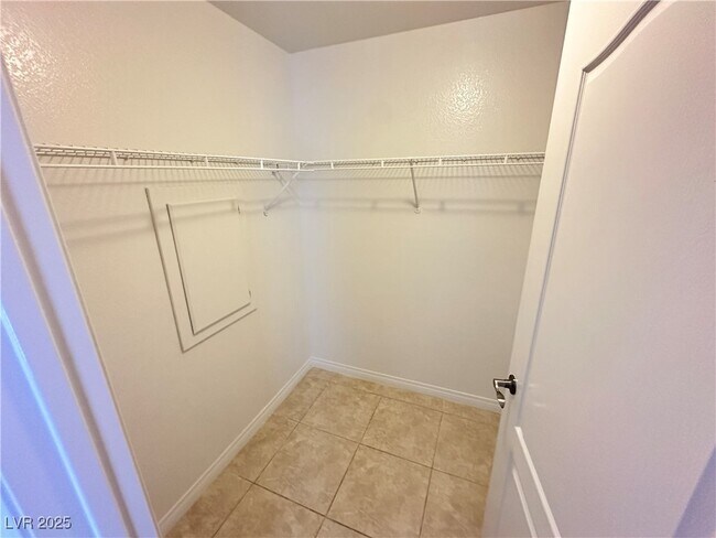 Building Photo - 3604 Monarcas St