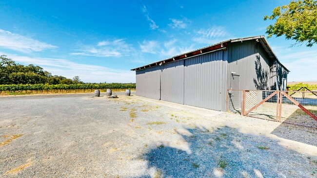 Building Photo - Country Charm Meets Vineyard Views! Two Be...