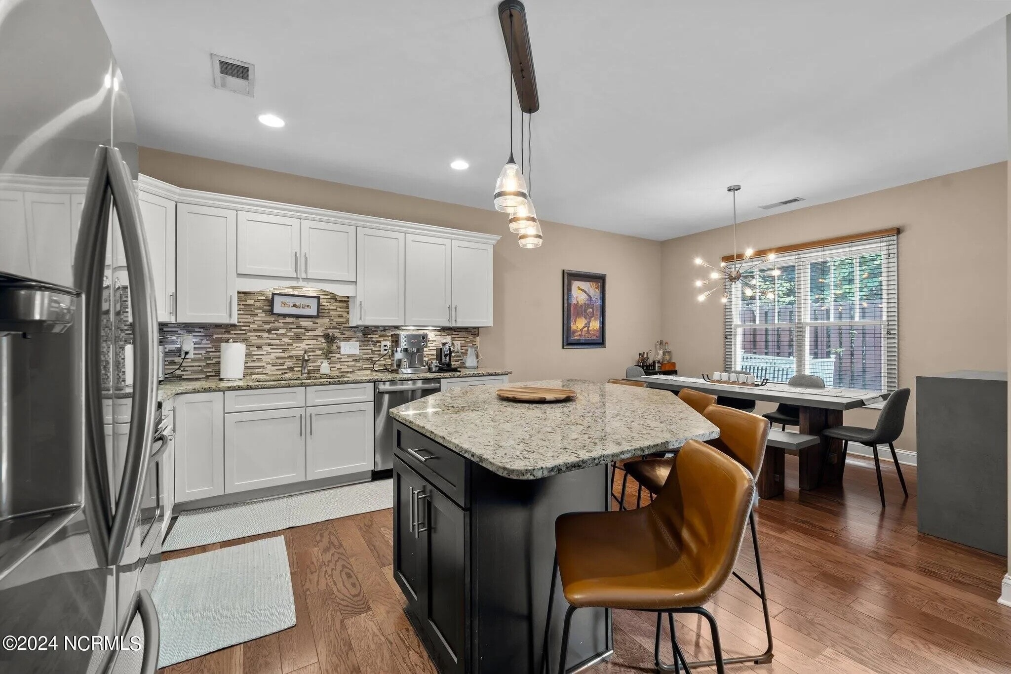 Building Photo - 177 Pinebranch Ct